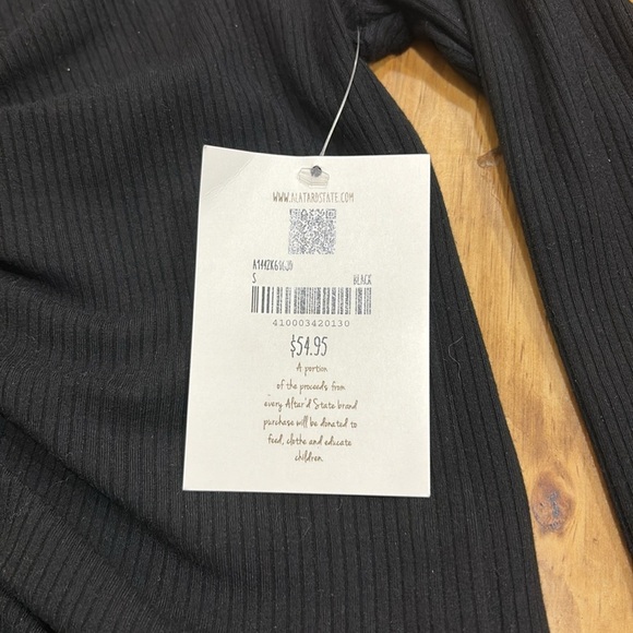 NWT Altar’d state small long sleeve top - Picture 2 of 4